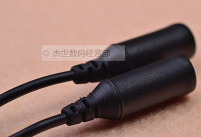 廠家直銷高品質(zhì)一分二音頻線轉(zhuǎn)接頭 數(shù)碼音頻連接的實(shí)用之選